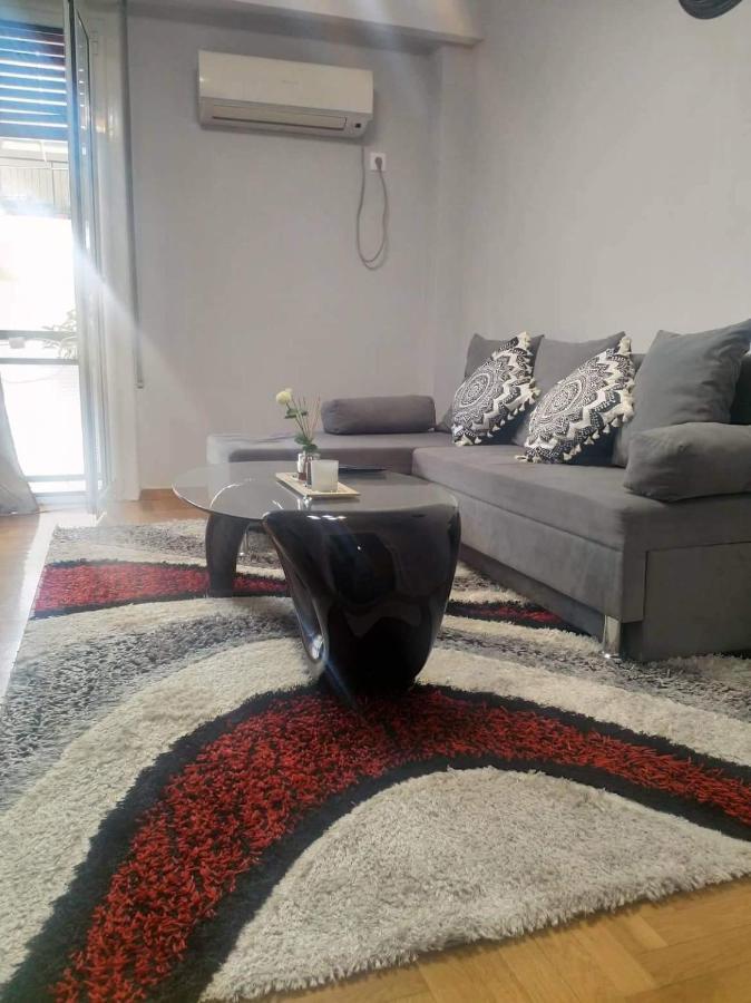 A Convenient Apartment In The Heart Of Atene Esterno foto