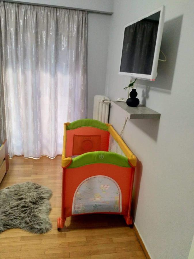 A Convenient Apartment In The Heart Of Atene Esterno foto